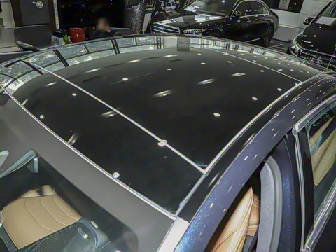 2024�� E 350 e L ���ʽ��϶����˶��γ�