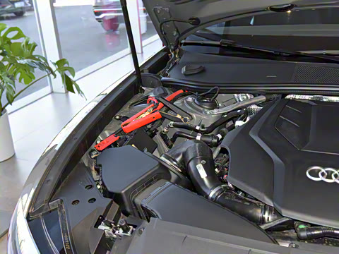 2025�� allroad quattro 55 TFSI ��̽�ռ�