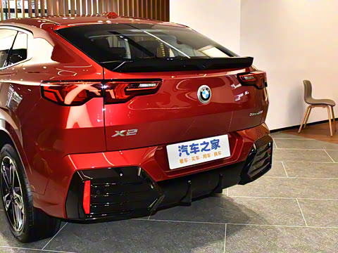 2025�� sDrive25i M�˶���װ