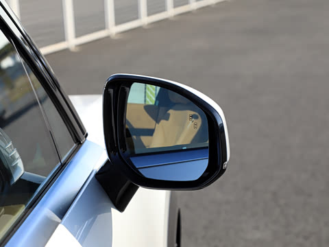 2025�� Hyper�� 70kWh