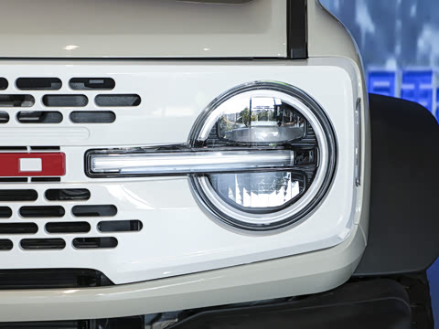 2025�� 2.3T 1966��Ű�