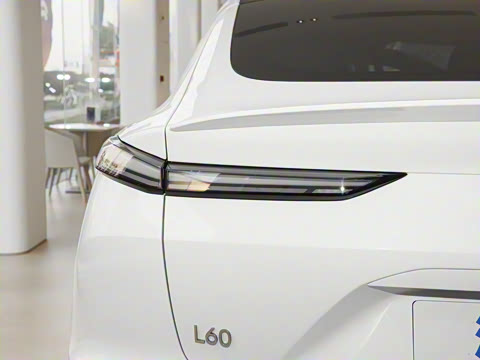 2025�� 85kWh ������