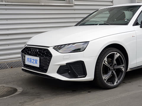 2026�� 200���������� 40 TFSI ���������� B&O ��ҹ��