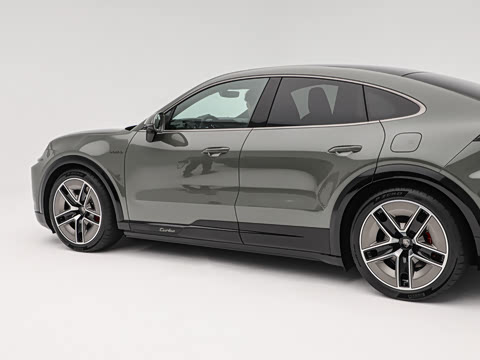 2026�� Cayenne Coup�� Turbo Electric