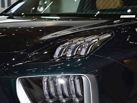 2025�� 750 Max���������״��