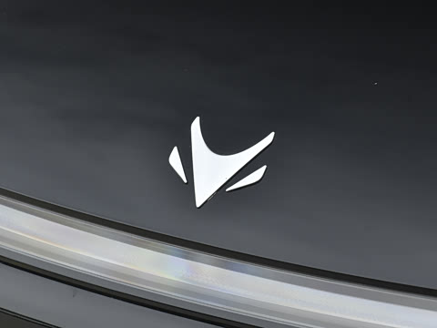2026�� 535 MAX�����