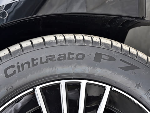 2026�� E 260 L 4MATIC