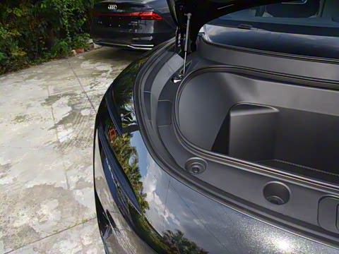 2025�� Max �����