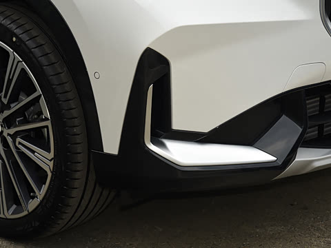 2026�� xDrive25Li X�����װ