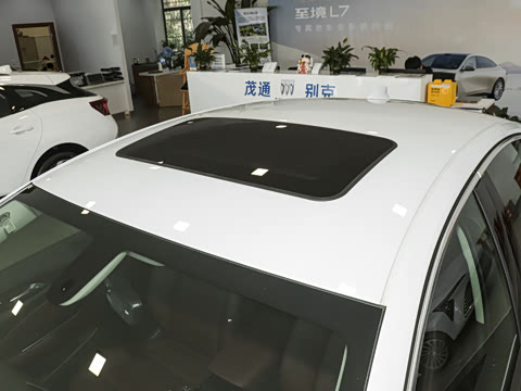 2025�� 28T ������