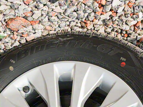 2025�� 1.2T �ȷ��