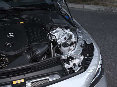 2026�� CLE 300 4MATIC �����ͽ��ܳ�