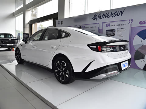 2026�� 1.5T Pro