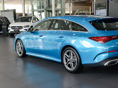 2025�� CLA 200 ���ܳ�