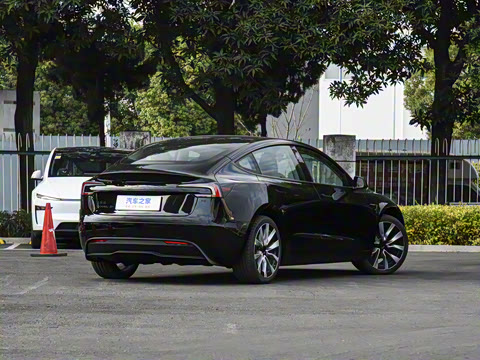 2025�� �Ŀ� ����������������