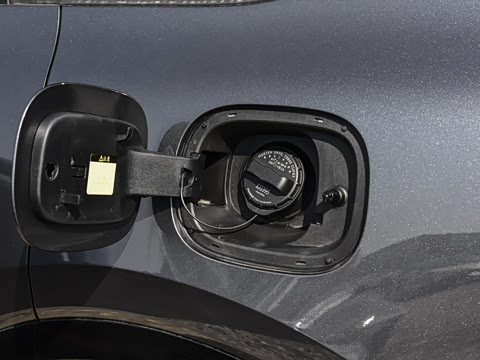 2025�� 215����������