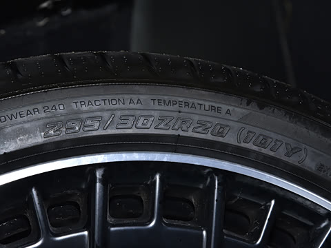 2026�� AMG CLE 53 4MATIC+ ������ܳ�