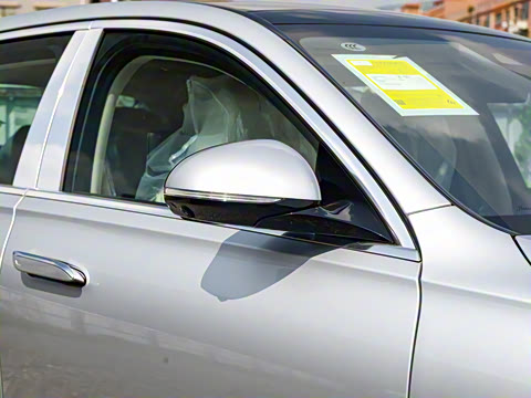 2025�� �Ŀ� S 480 4MATIC