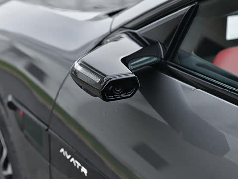 2026�� Ultra ���̰�