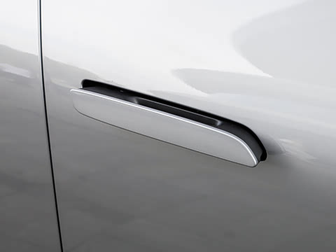 2026�� 85kWh Max+