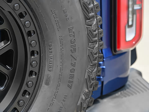 2026�� 2.3T ����SV7 �͹���