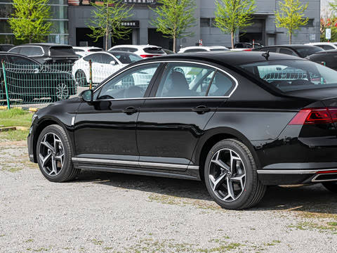 2026�� 3000������ѡ�� 330TSI DSG��Ӣ��