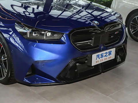 2025�� M5