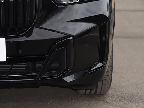 2026�� �Ŀ� xDrive 40Li ������M�˶���ҹ��װ