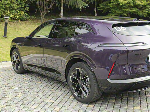 2026�� Ultra ���������