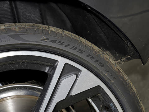 2026�� 200���������� 40 TFSI ���������� B&O ��ҹ��