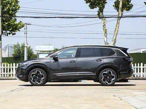 2026�� 450TSI �����콢 6��