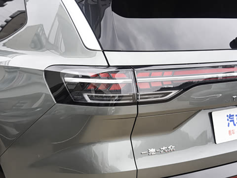 2026�� 450TSI �����콢 6��