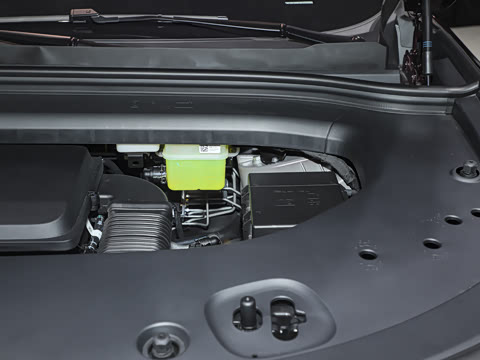 2025�� ���� Ultra�� 53.4kWh 6���� (896�߼����״