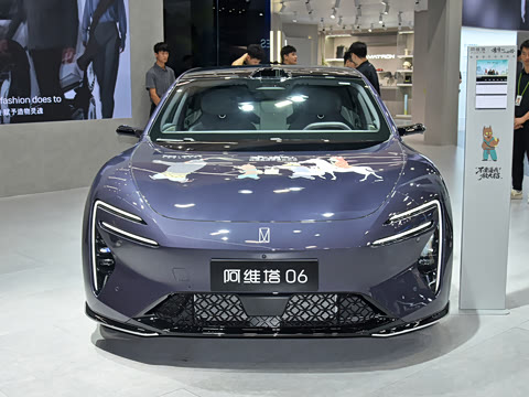 2025�� Ultra���̰�