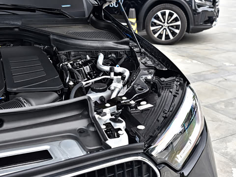 2026�� �Ŀ� GLC 260 L 4MATIC �����