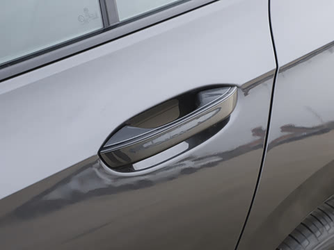 2026�� 300TSI R-Line