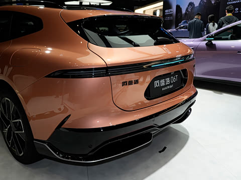 2026�� Max ˫��������