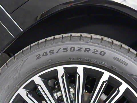 2026�� 1.5T 210KM������