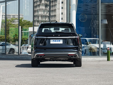 2025�� �Ŀ�  2.0T PHEV ����200��������� 7��