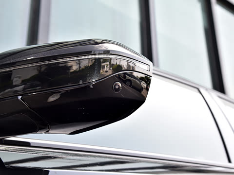 2026�� 525i M�˶���װ