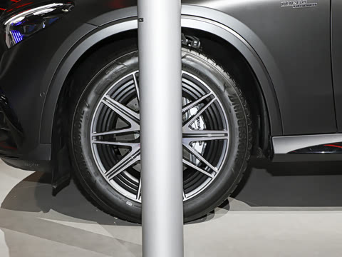 2026�� AMG GLC 43 4MATIC