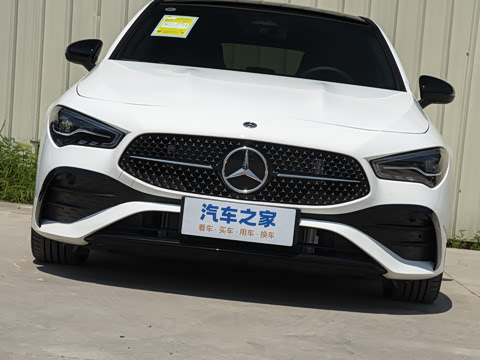 2025�� CLA 260 4MATIC ���ܳ�