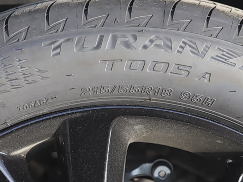 2025�� 2.0L �Զ�������