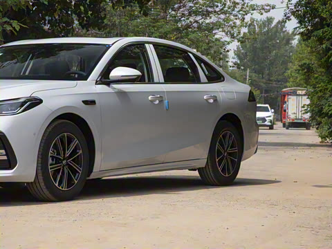 2025�� EM-i 70km ̽����