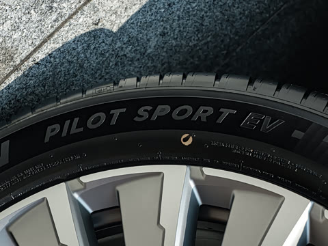 2026�� Ultra+ ������