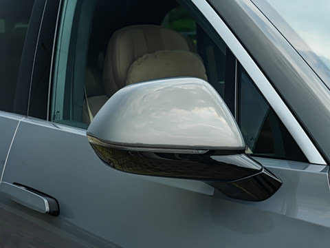 2026�� Ultra+ ������