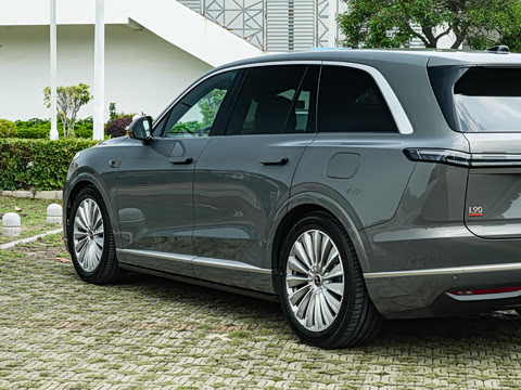 2026�� Ultra+ ������