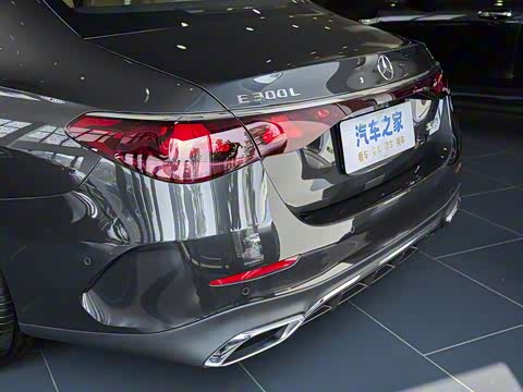 2025�� �Ŀ� E 300 L ʱ���˶���