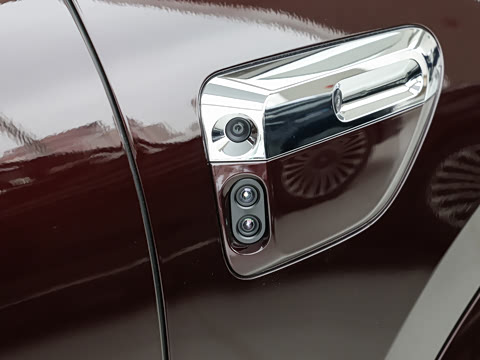 2025�� ���� Ultra�� 53.4kWh 6���� (896�߼����״