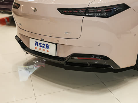 2025�� �Ŀ� 710 Max��